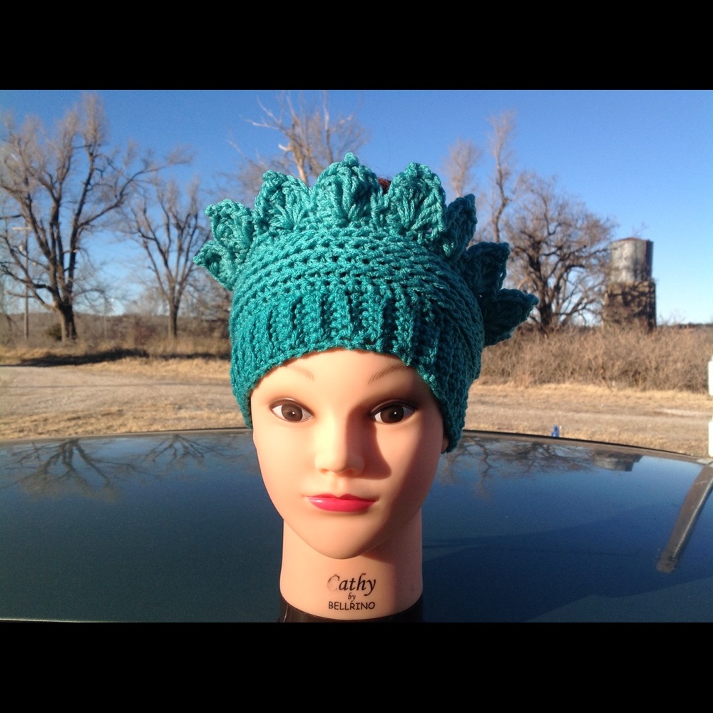 Crochet crowned earwarmers. NWOT